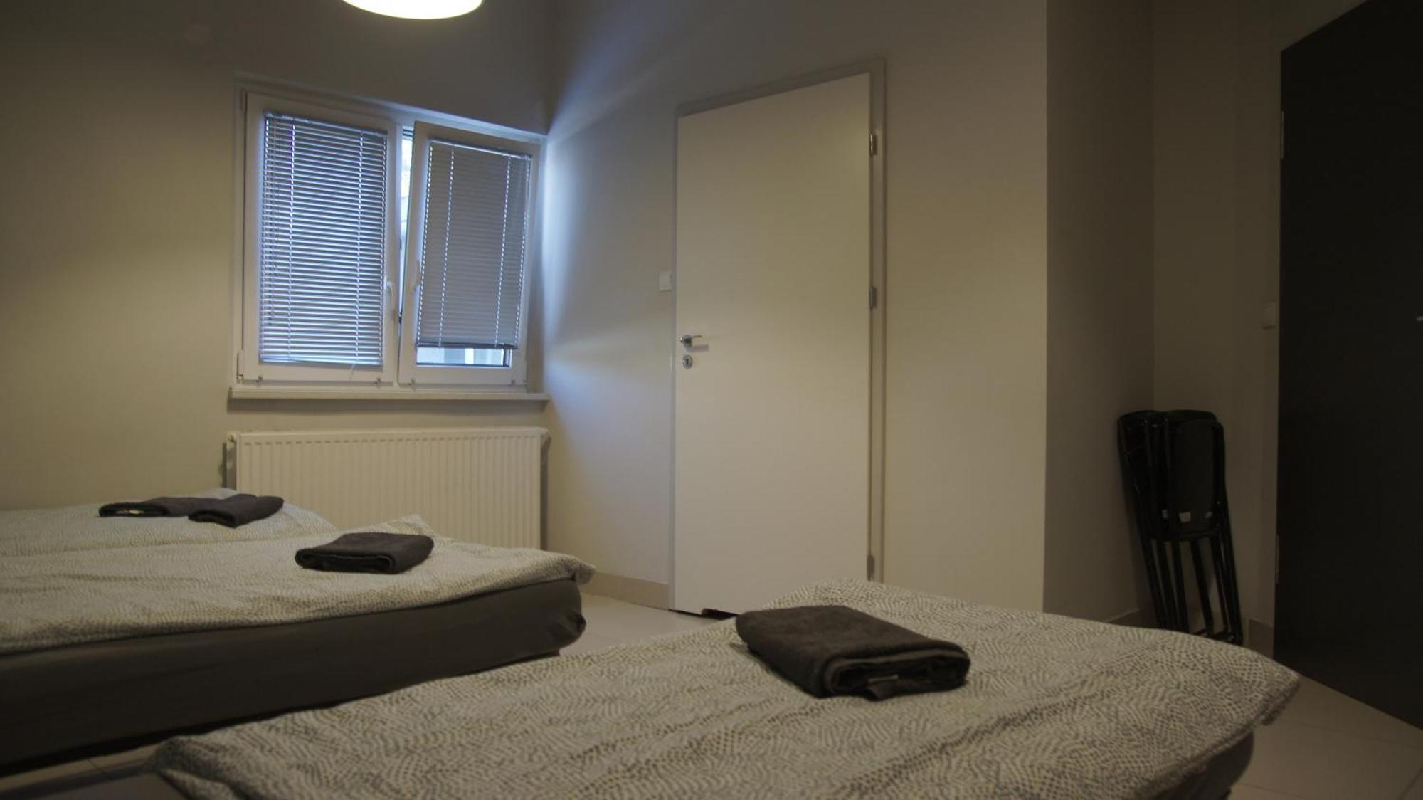 Mia Mia House Hostel คาโตวีตเซ ภายนอก รูปภาพ
